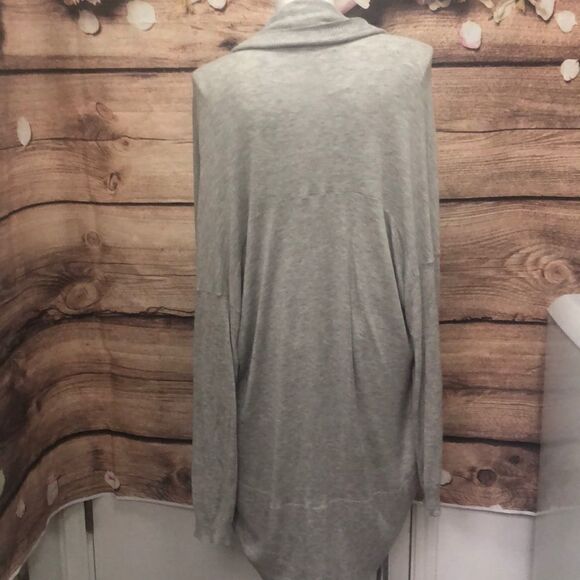 Halston heather grey shrug  - Picture 2 of 4